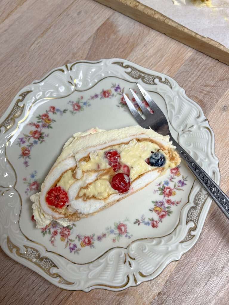 pavlova roulade æggehvider i overskud 