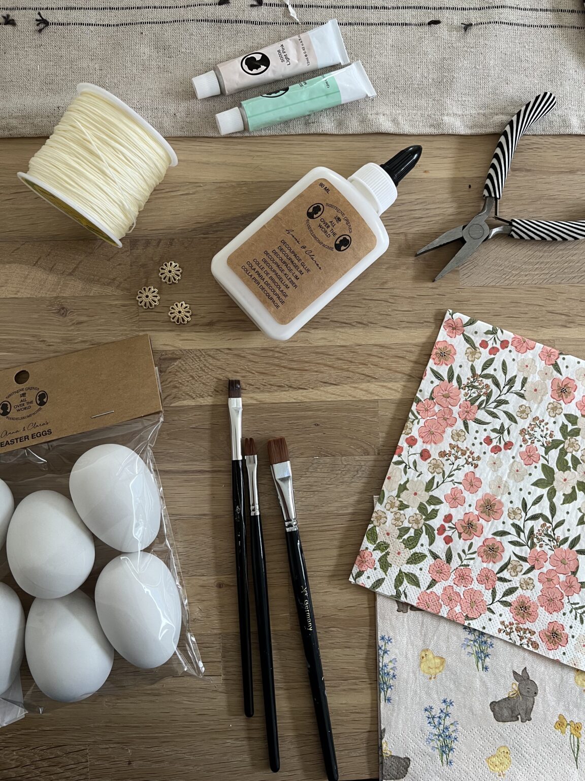 DIY Påskepynt | Guide på DIY påskeæg med decoupage - chokomils