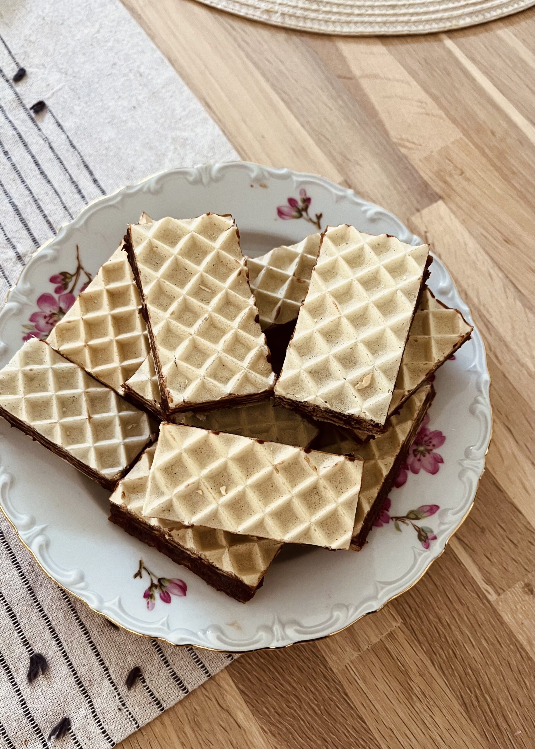 Opskrift på serbiske oblande med chokolade